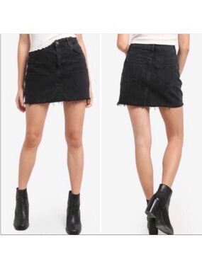 American Eagle Hi-Rise Festival Mini‎ Skirt Black Denim Button Fly Size 8 NWT